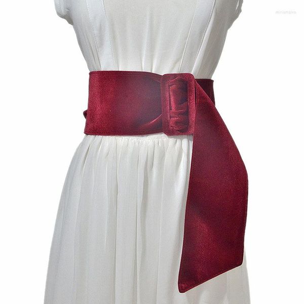 Cinture Donna Coprivita autunno e inverno Cintura larga in velluto dorato rosso vino 7 cm Benda decorativa versatile con accessori in piuma