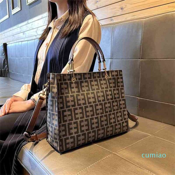 Bolsas de ombro baratas 80% fora de Hong Kong Autumn de couro genu￭no e bordado de inverno