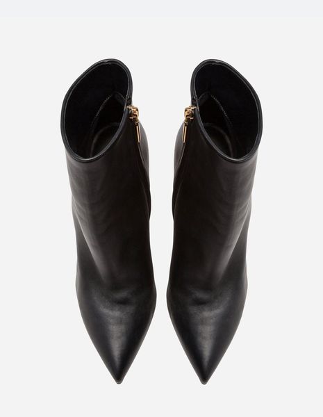 Знаменитые зимние женщины Keira Angle Boots Женские поп-каблуки Черная патентная кожа
