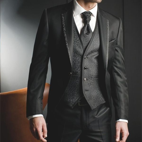 Мужские костюмы Blazers прибытие черно -цветочное жилет мужского жениха смокинг.