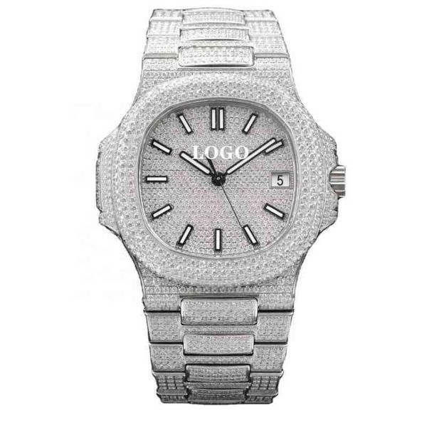 Lüks Saatler Erkekler İzle Dalgıçlar Beden 40 mm ETA 324 Hareket Ice Out Cube Diamond