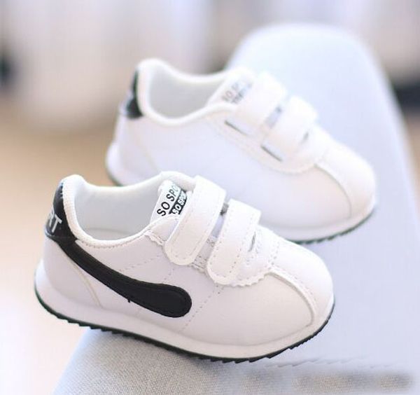 First Walkers Jungen-Sneaker für Babys, 1 bis 3 Jahre alt, Kleinkind, Kinder, Mädchen, weicher Boden, kleine weiße Schuhe, Herbst-Board-Schuhe für Kleinkinder