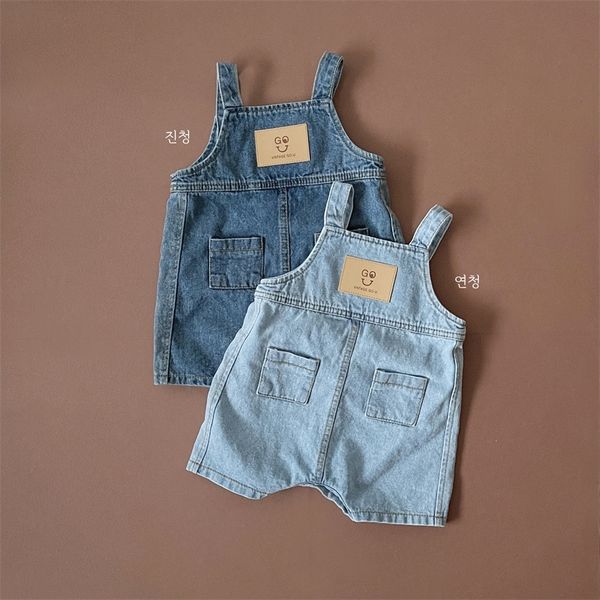 Salopette Bambino Bambino Estate Jeans Ragazzi Moda Tasca Decorazione Pantaloni corti Kid Girls Bretelle Pantaloni denim Tuta 220909