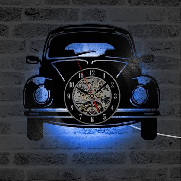 Orologi da parete Orologio da parete a LED a forma di auto Design moderno Orologi da appendere decorativi 3D con illuminazione a LED a 7 colori Orologio da parete Decorazioni per la casa Silenzioso 220909