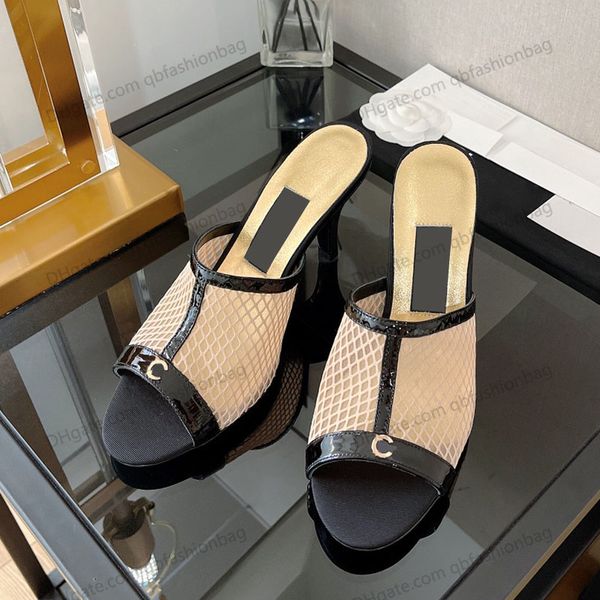 Klasik Siyah Tasarımcı Balık Ağız Stiletto Terlik 8cm Topuklu Kadınlar İçin Mesh Grosgrain Sandalet Slip On Slaytlar Mules Elbise Ayakkabı Moda Açık Mekan Günlük Ayakkabı