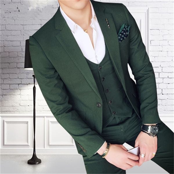 Abiti da uomo Blazer Tailor Made Abiti da uomo verde scuro Slim Fit Groom Prom Blazer Formal Luxury Dress Abbigliamento 3 pezzi Tuxedo JacketPantsVest Terno 220909