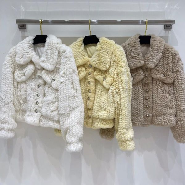 Pelliccia da donna Stile finto da donna 2022 Abiti invernali reali Gira giù il colletto Manica lunga Cappotto per capelli Moda donna Bottone in perla Solido