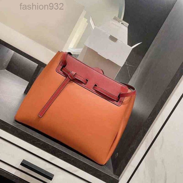 Evening Bags Crossbody Bags Fashion Tote Women Leather Handbag Well-known Designer Shoulder Simple Atmosphere Messenger Purses Change Wallet 1026