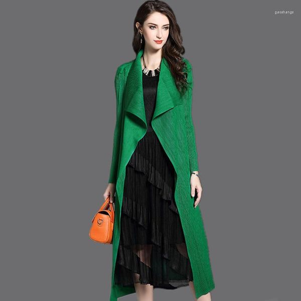 Trench feminina Coats Moda feminina Pleated Long Windbreaker Turn Down Collar Cardigan Cardigan Preto Verde cinza vermelho Chaques femininos roupas femininas