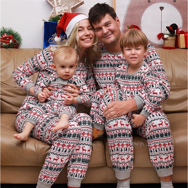 Passende Familien-Outfits Weihnachten Elch Familie passende Pyjamas Set Jahre Kostüm Erwachsene Kinder Nachtwäsche Baby Strampler Weihnachtskleidung Outfits 220913