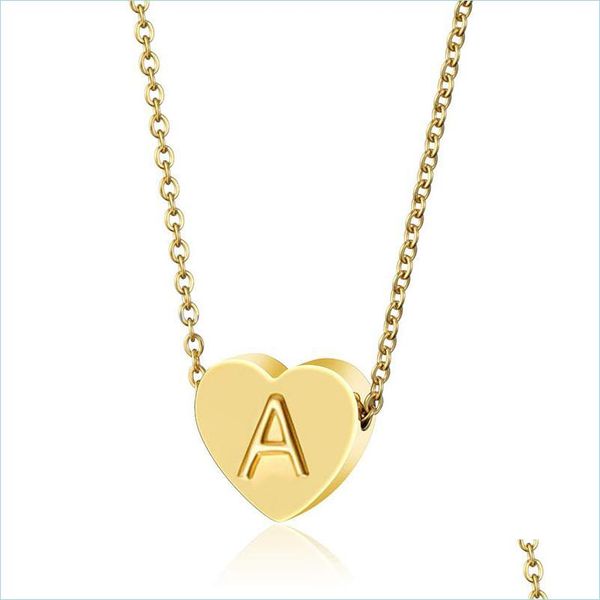 Colares pendentes Moda Moda Tiny Titanium Steel Heart Dainty Inicial personalizado 26 Nome de carta Colar Cheker para Women Carshop2006 DHISB