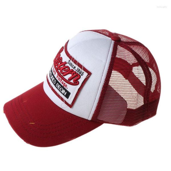 Ball Caps Unisex Vintage Western Mektuplar İşlemeli Yama Beyzbol Kapağı Nefes Alabilir Ağ Geri Sırık Snapback Trucker Hat Hat Kategorileri