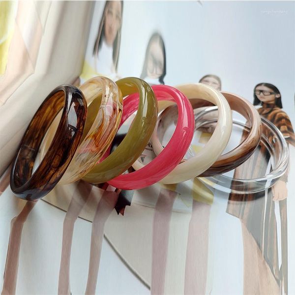 Bangle UJbox 1pc Корейская акриловая смола для женщин с мультиколорной коричневой коричневой коричневой коричневой шарнир