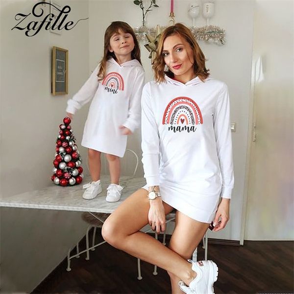 Roupas Zafille Mãe e Rainbow Print Hoodies Dress Mom Família Família Combinando Mommy And Me Roupas 220914