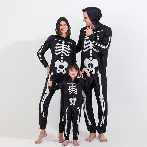 Fam￭lia combinando roupas de Halloween Scary Skeleton Fantas