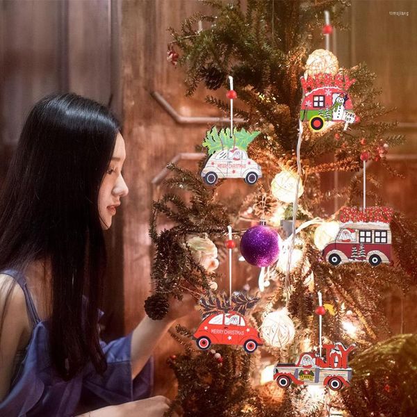 Decorações de Natal 3pcs carro pingentes de madeira, árvores de arbona pendurada ornamentos de madeira DIY Wood Kids Ano Gift Home Decoration