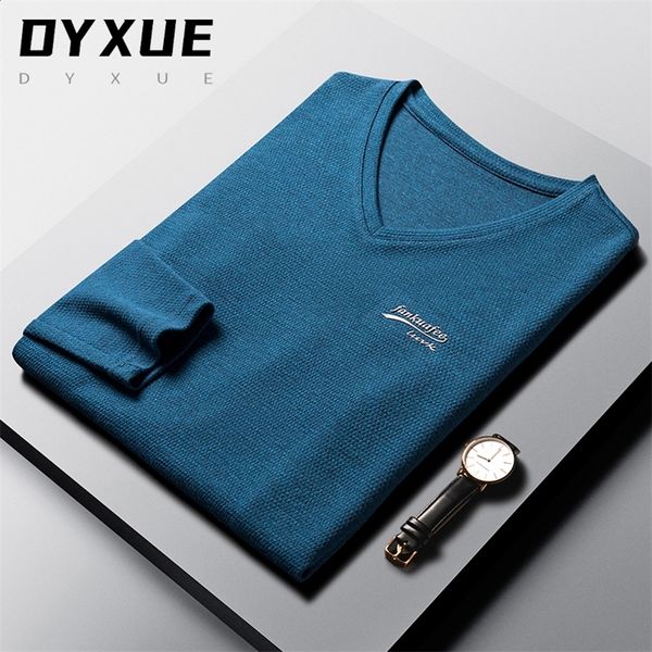 Erkek Tshirts Highend Marka V Boyun Tasarımcısı Luxury Kore T Shirt Erkekler Pamuk Mercerize Uzun Kollu Tshirt Düz Renk Moda Top 220915