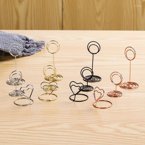 Decorazione per feste 10pcs a forma di cuore Place tavolo della scheda Memo tradizionisti PO Stand Stand Note Clip per decorazioni per banchetti per matrimoni