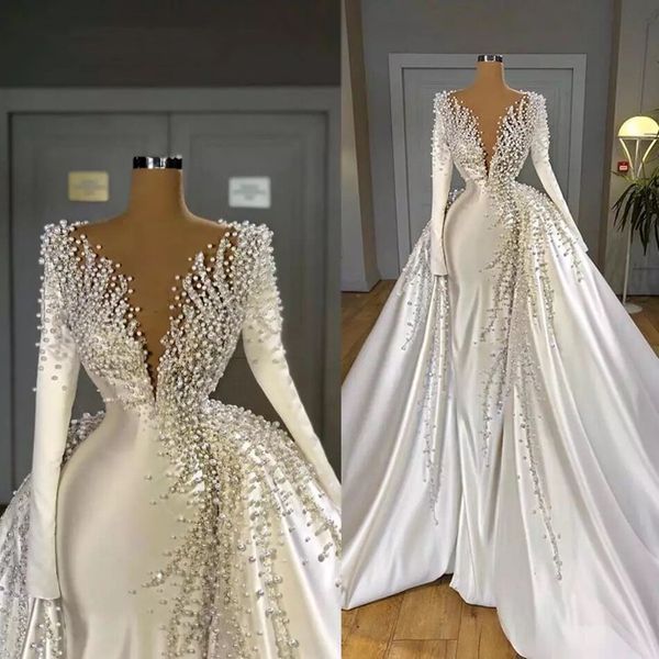 Exquisites weißes Perlen-Hochzeitskleid mit abnehmbarer Schleppe und langen Ärmeln, handgefertigtes, perlenbesetztes Satin-Brautkleid in Übergröße, maßgeschneidertes Vestido De Novia