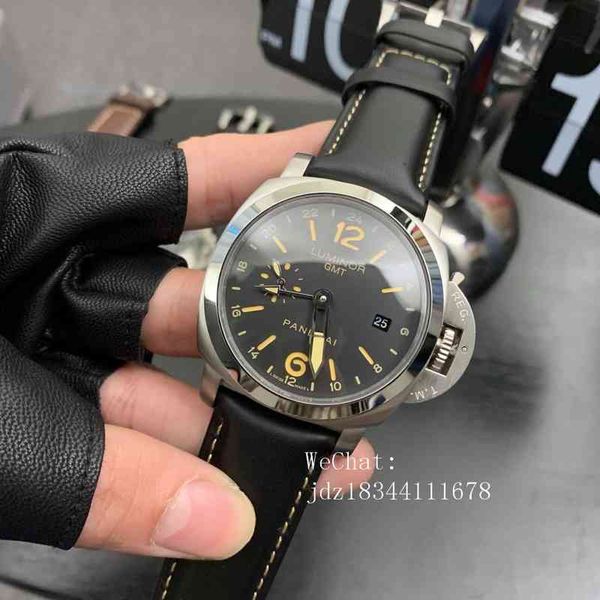 Orologio da uomo Orologi di lusso di design di alta qualità per orologio da polso meccanico Diametro 44 mm Cinturino in vera pelle Completamente automatico