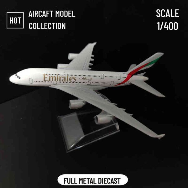 Escala de carros 1 400 r￩plica de aeronave de metal 15cm Emirates Airlines Modelo Avia￧￣o Diecast Miniatura Educacional Crian￧as Toy for Children Boy 0915