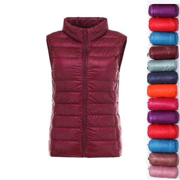 Parka da donna Piumino invernale da donna ultraleggero senza maniche Piuma d'anatra bianca Gilet caldo Gilet Capispalla Cappotti per donna ripiegabile 220916