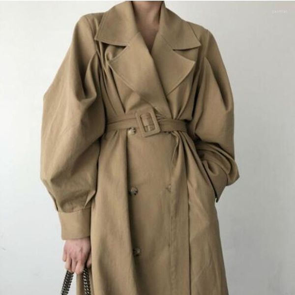 Trench da donna 2022 Cappotto primaverile oversize con maniche a sbuffo moda con cinture Capispalla doppiopetto da donna