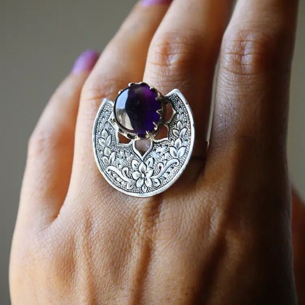 Luxus Lila Kristall Ring Indischen Schmuck Für Frauen Retro Silber Farbe Geschnitzte Finger Ringe Bankett Hochzeit Schmuck Weibliche Geschenke