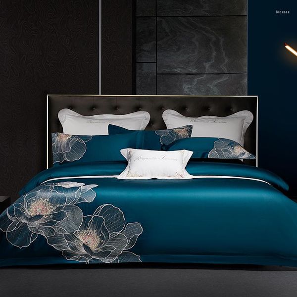 Bedding Sets Luxury 120s egípcio Longo Flores de Algodão Flores de Algodão Bordado Conjunto Quilt/Tampa de Tampa de Duvet Pounhores Filmadas de Folha de Folha de Folha