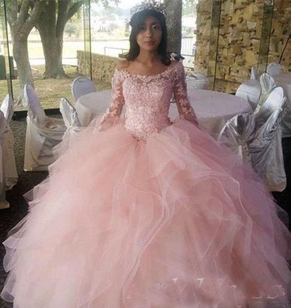 2023 Abiti Quinceanera rosa con applicazioni in pizzo maniche lunghe con perline in tulle gonna a strati abito da ballo dolce 16 festa di compleanno ballo di fine anno abiti da sera formali 401 401