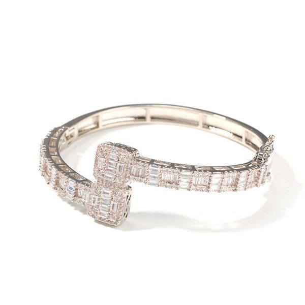 Bracciale rigido quadrato in oro 14 carati da uomo con zirconi cubici con diamanti baguette, dimensioni di apertura, gioielli Hiphop 3825 Q2252m