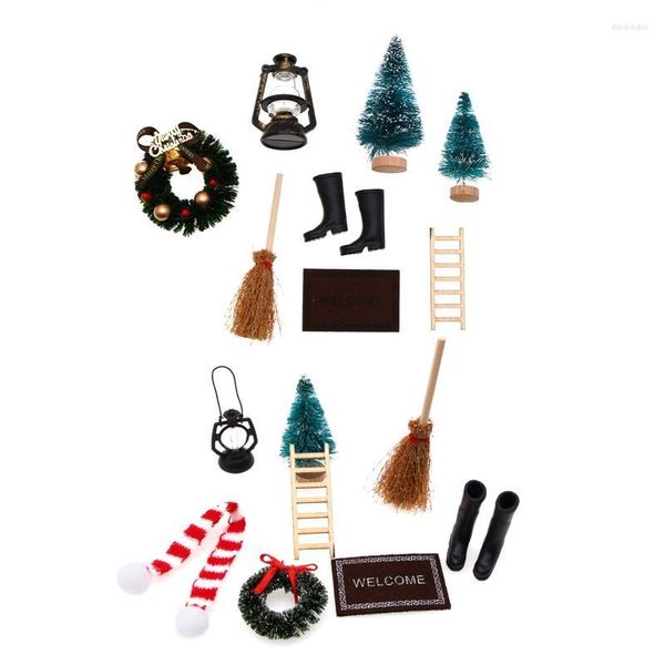 Decorazione per feste 8 pezzi / set 1/12 Stivali di Natale per casa delle bambole Albero Ghirlanda Tappeto Scopa Accessori in miniatura Mini Fata Decorazione da giardinoFesta
