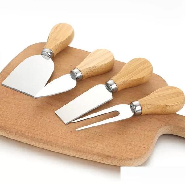 Set di coltelli per formaggio Manico in quercia Utensili per formaggio Forchetta Kit pala Grattugie Cottura Pizza Affettatrice Taglierina Natale all'ingrosso