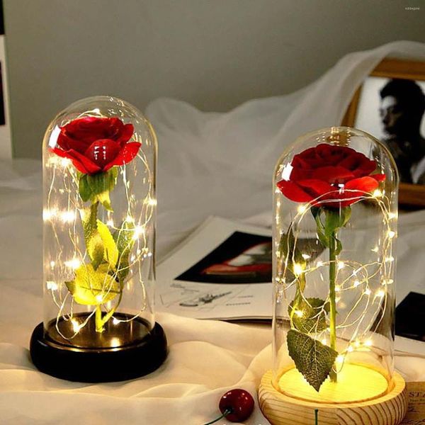 Flores decorativas Romance Artificiales Flow Rose Led Lamp Decoration in Glass Cover Dome Beleza Dia dos Namorados Dia 2022 Decoração para casa para