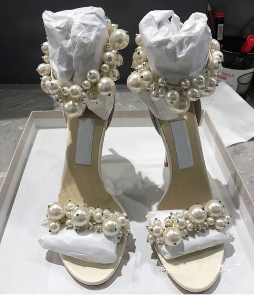 Tasarımcı Sandallar Jimmynesss Çıplak İnci Emelined Bayanlar Seksi Stiletto Heels için Düğün Moda Zarif Tek Ayakkabı Premium Vintage Pointe