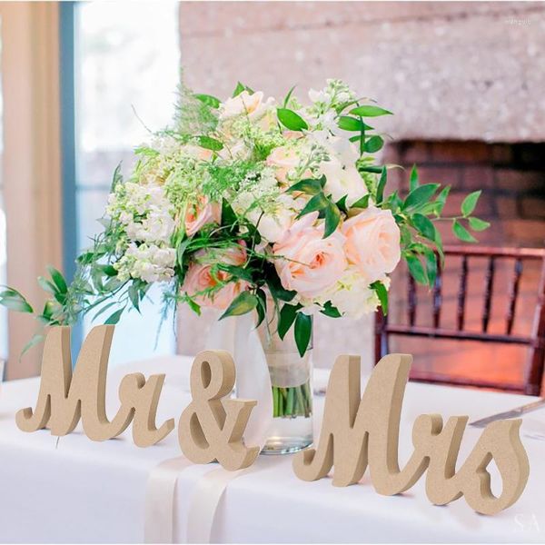 Casamento de decoração de festa Sra. Sra. Wooden Letters Sign Ornaments para casado Decoração de mesa de casa casada suprimentos de presente 8z