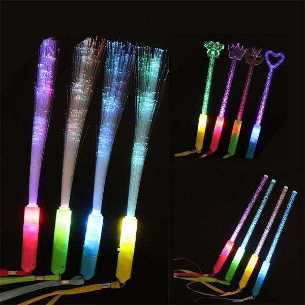 LED Light Sticks 12pcs up Rod Glow Bacchette in fibra ottica Magic con 3 modalità Giocattoli Regalo di compleanno di Natale Festa di nozze Halloween 220919