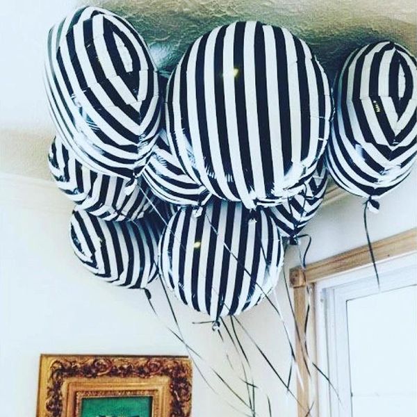 Decorazione del partito 5/10pcs 18 pollici Nero Bianco Striscia Quadrata Foil Palloncini Da Corsa Bandiere Auto Air Ballons Compleanno Giocattolo Per Bambini Globos