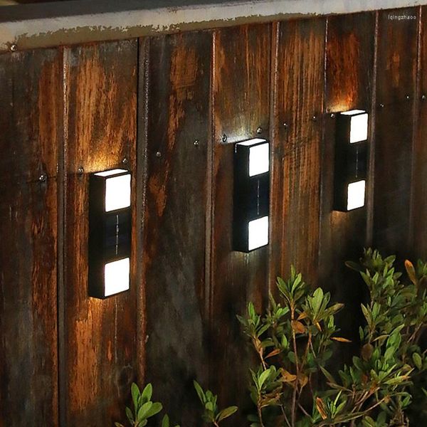 Luzes de parede do jardim do jardim ao ar livre LEDS LED PAINEL SOLAR SCENCE SCÊNCE LIGADA EXTERIOR PATIO DE DECORAÇÃO