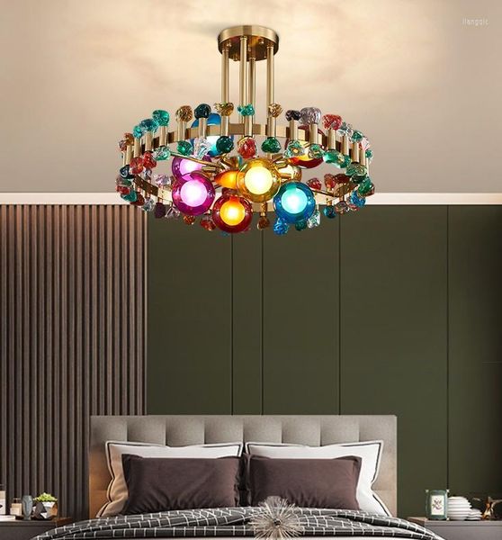 Lampadari Ly Arrivati Cristalli colorati Lampadario moderno per soggiorno Decorazione domestica Lampada a sospensione rotonda da cucina in oro