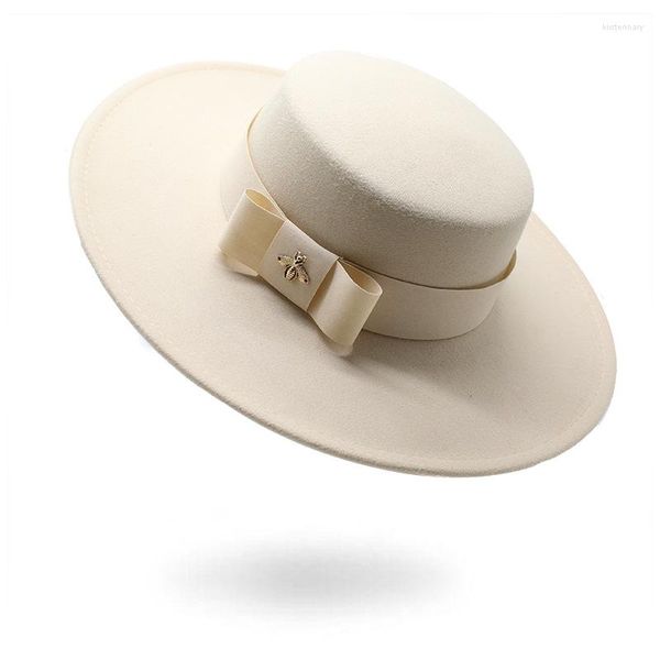 Berretti Sombreros De Mujer Fascinator Cappello a tesa larga in feltro Panama Cappelli e copricapo per matrimoni Elegante cappella di lusso Beach Trucker