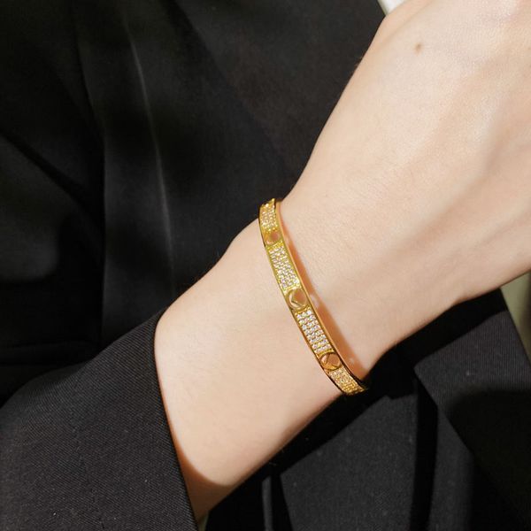 Bracciale da tennis in oro moda Gioielli firmati per uomo Donna Bracciale con diamanti pieni Regali in argento Braccialetti da donna di lusso con scatola F con scatola 2022