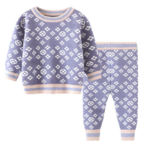 Schnelle Lieferungen Kinderkleidungssets Jungen Mädchen Trainingsanzüge Anzug mit klassischen Buchstaben 2-teiliger Strickpullover und Hosenanzüge Lässige Sportkleidung für Kinder