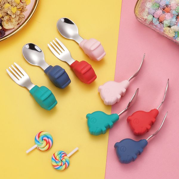 Utensili Stoviglie per bambini Imparare a mangiare Cucchiaio da addestramento Cucchiaio corto Forchette Set Forchetta per l'alimentazione infantile Gadget Posate per bambini 20220921 E3