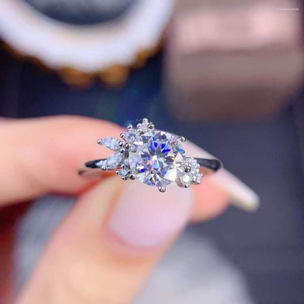 Кластерные кольца 1.0CT LAB MABINGED DIAMND LADY MOISSANITE RING 925 Серебное серебро 585 Розовое золото роскошные свадебные украшения