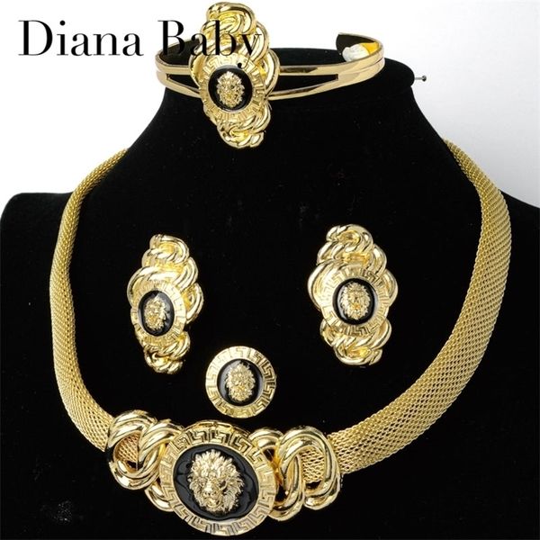 Set di gioielli Diana Baby 24K Testa di leone africano Accessori Orecchini Collana Bracciale Anello per donna Regali Hip Hop Party 220922