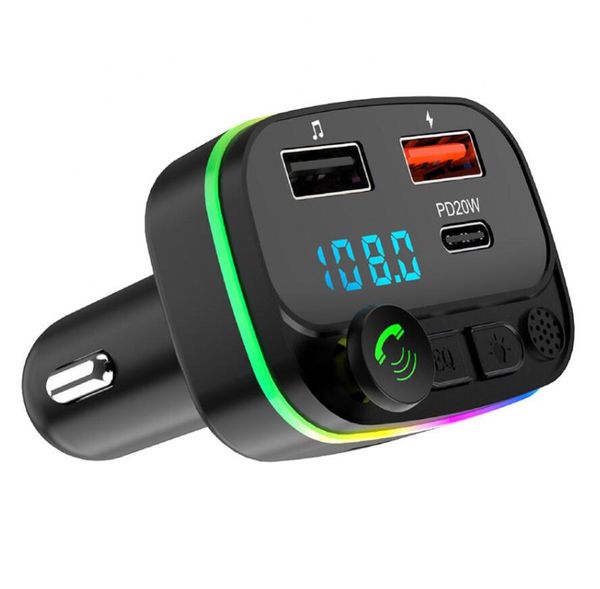 Trasmettitori F5 P3 Luce ambientale RGB Lettore MP3 per auto Bluetooth 5.0 Kit vivavoce wireless FM 3.1A PD 20W