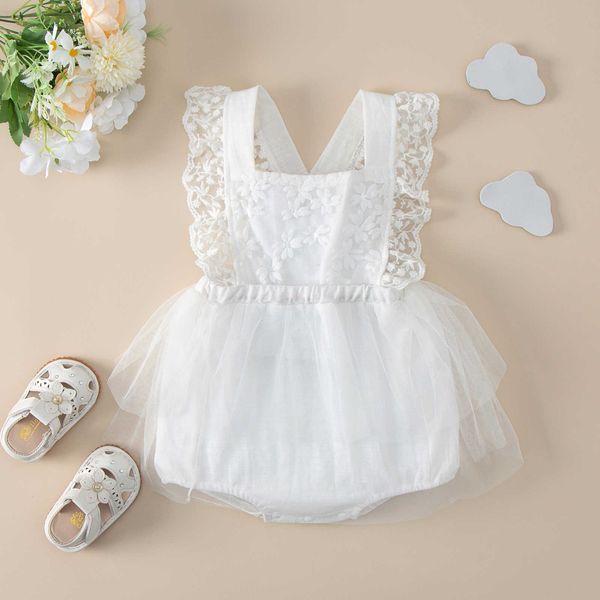 Rompers Baby Girl Romper vestido recém -nascido garota pura algodão bordado de renda floral macacão crianças roupas de bebê roupas de roupas de bebê 024m j220922