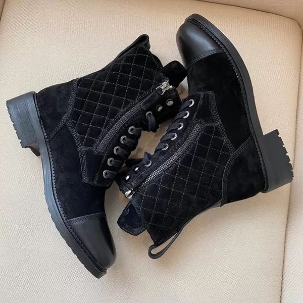 Martin Boots Knight Boot ragazze cavaliere Outdoor Bootie Pelle di mucca Scarpe da ginnastica da passeggio alte da passeggio Lacci Apertura con cerniera regolabile Scarpe da donna nere zapatos