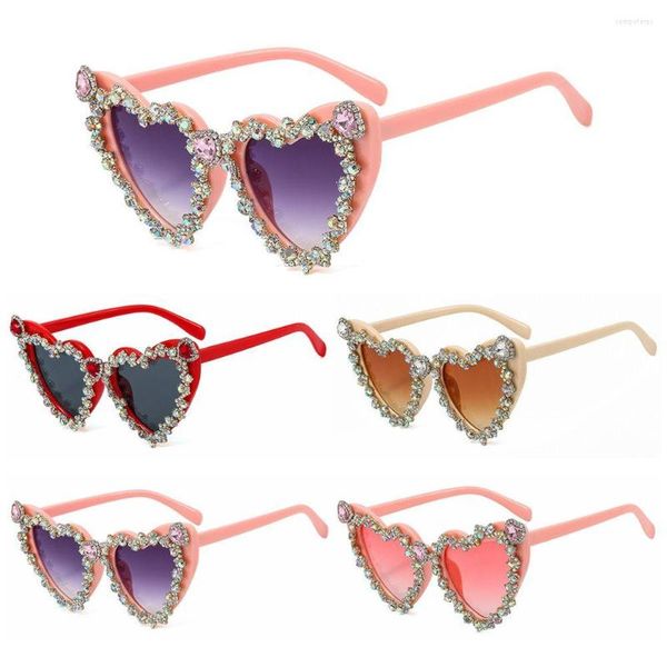 Sonnenbrille Retro Hip Hop Shining Love Heart Herzförmige Diamant-Sonnenbrille für Frauen